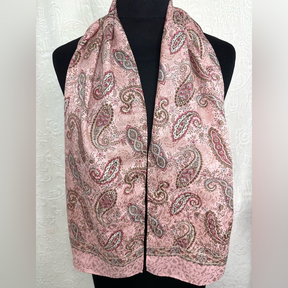 Echo Club 7 Silk VTG Oblong Pink Paisley Scarf - Picture 6 of 8